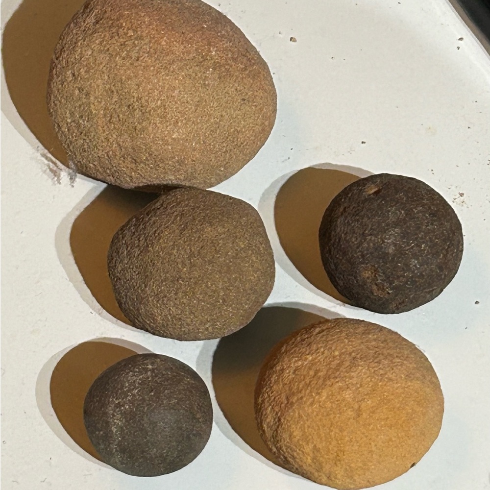 5 Moqui Marbles